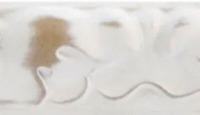 MM001264 Moldura De Madera Grabada Blanca